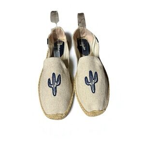 🌻NEW NWOT Soludos Cactus Moccasins / Smoking Slippers Men's Size 11